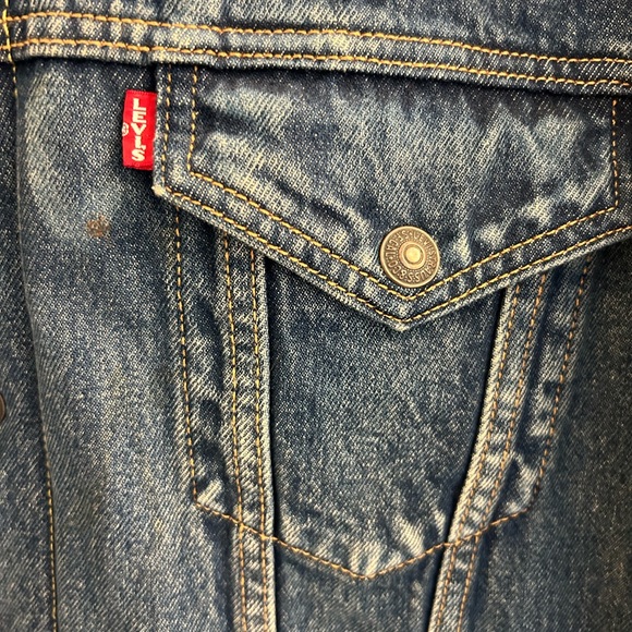 Levi's Blue Denim Jacket with Sherpa Collar - Picture 8 of 11